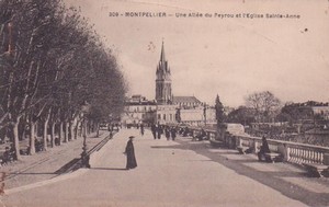 Le Peyrou et l'Eglise Sainte Anne